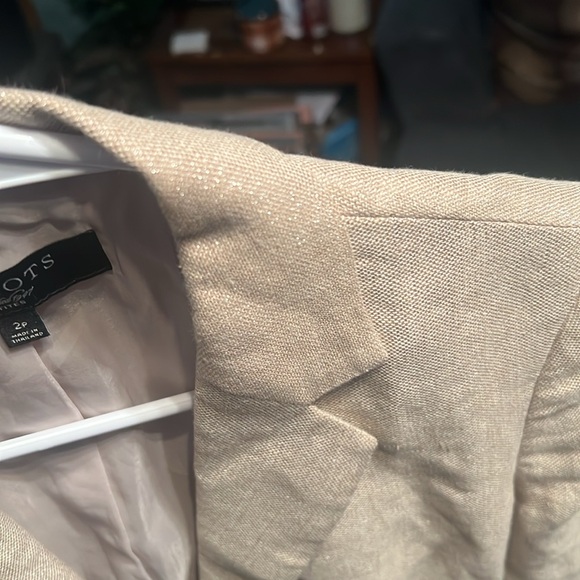 Talbots blazer, size 2P, linen blend EUC, khaki color with a sparkle - Picture 7 of 8